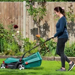 Bosch Rotak 34 R Corded Rotary Lawnmower - Image 2