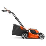 Husqvarna LC 137i Cordless Lawn Mower 37.5cm - Image 2