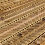 Klikstrom Lemhi Green Pine Deck board (L)2.4m (W)144mm (T)27mm - Image 6