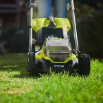 Ryobi ONE+ RLM18X33B50B Cordless 18V Rotary Lawnmower - Image 3