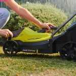 Ryobi ONE+ RLM18X33B50B Cordless 18V Rotary Lawnmower - Image 4